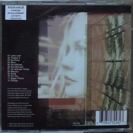 Kirsty Hawkshaw - O U T