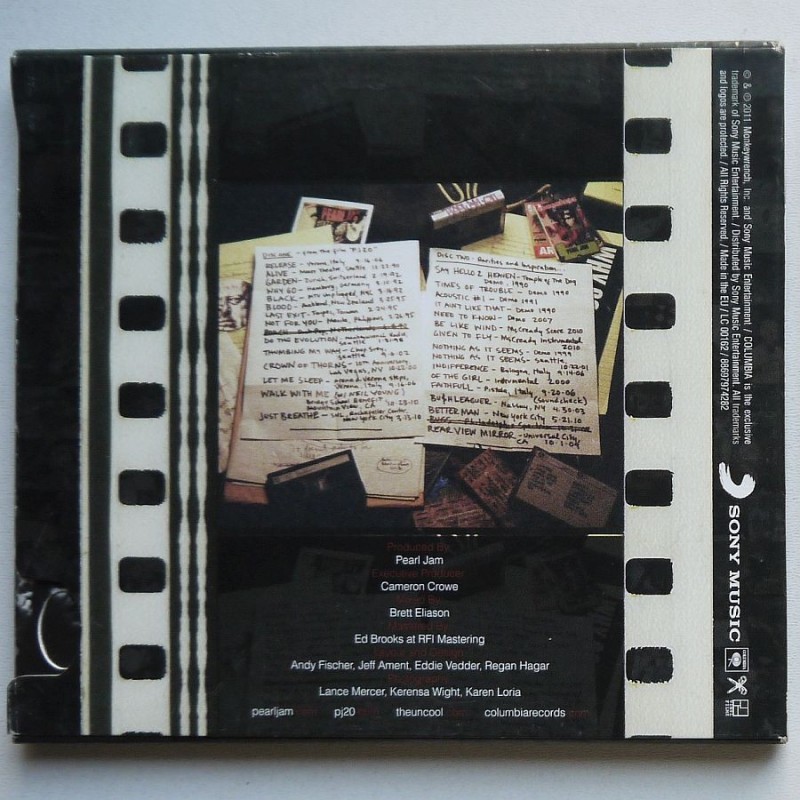 Pearl Jam - Live – On Two Legs