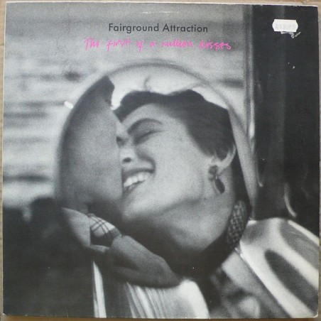 Fairground Attraction - The First of a Million Kisses