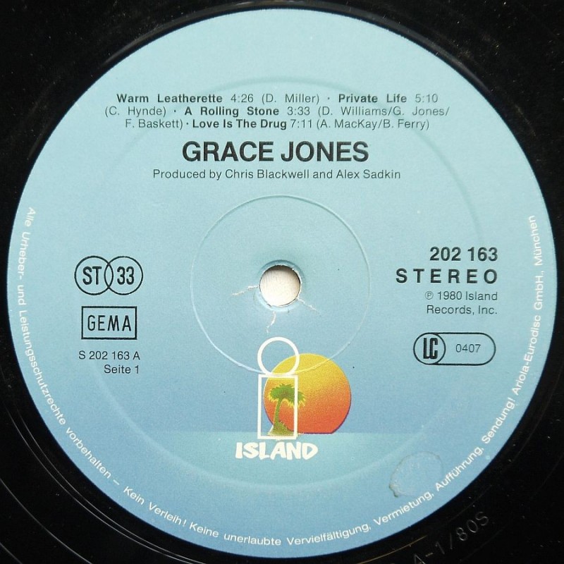 Grace Jones - Warm Leatherette