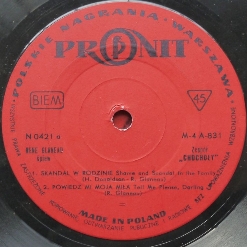 Chochoły / Glaneau Rene - Skandal w rodznie