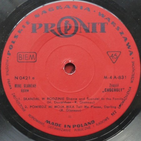 Chochoły / Glaneau Rene - Skandal w rodznie