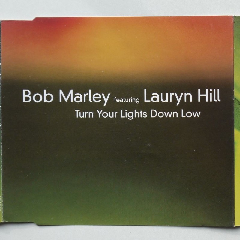 Bob Marley feat. Lauryn Hill - Turn Your Lights...