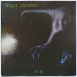 Angst Skvadron - Flukt