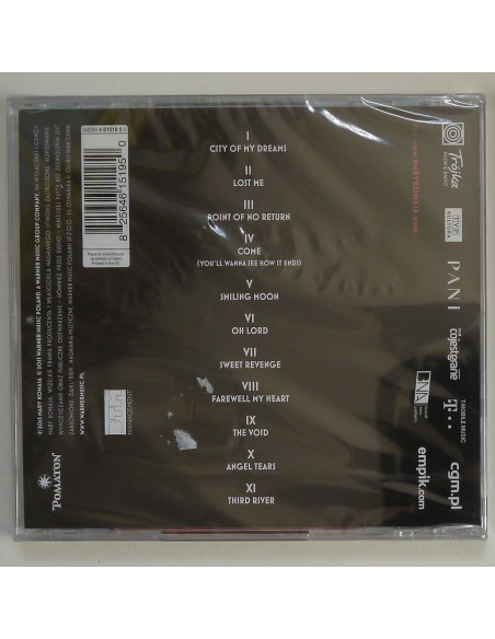 Mary Komasa - Mary Komasa