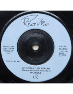 Mobiles - Drowning In Berlin
