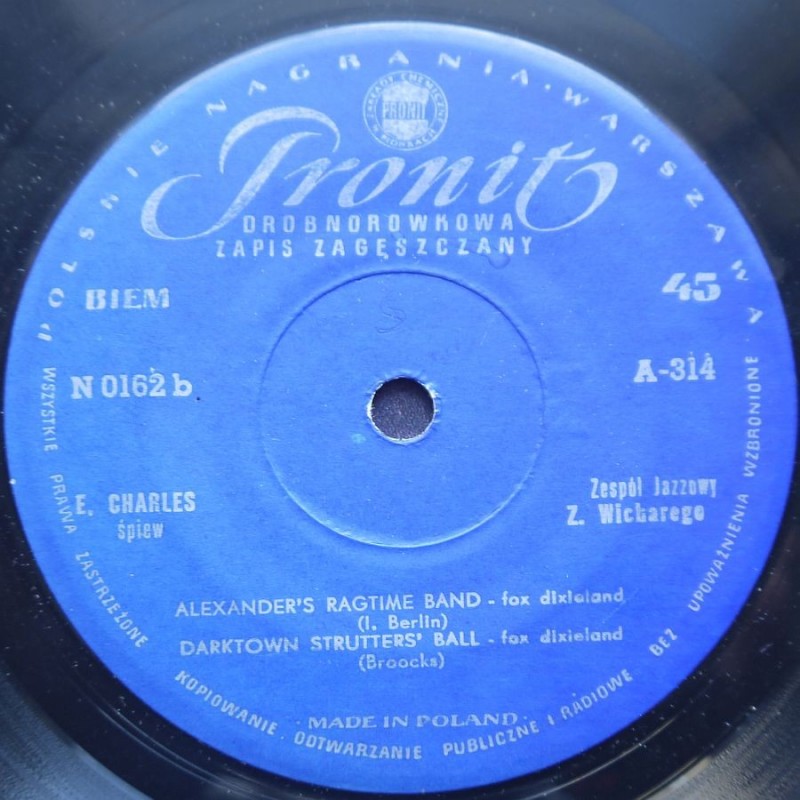 Wyrobek Bogusław - First in Line